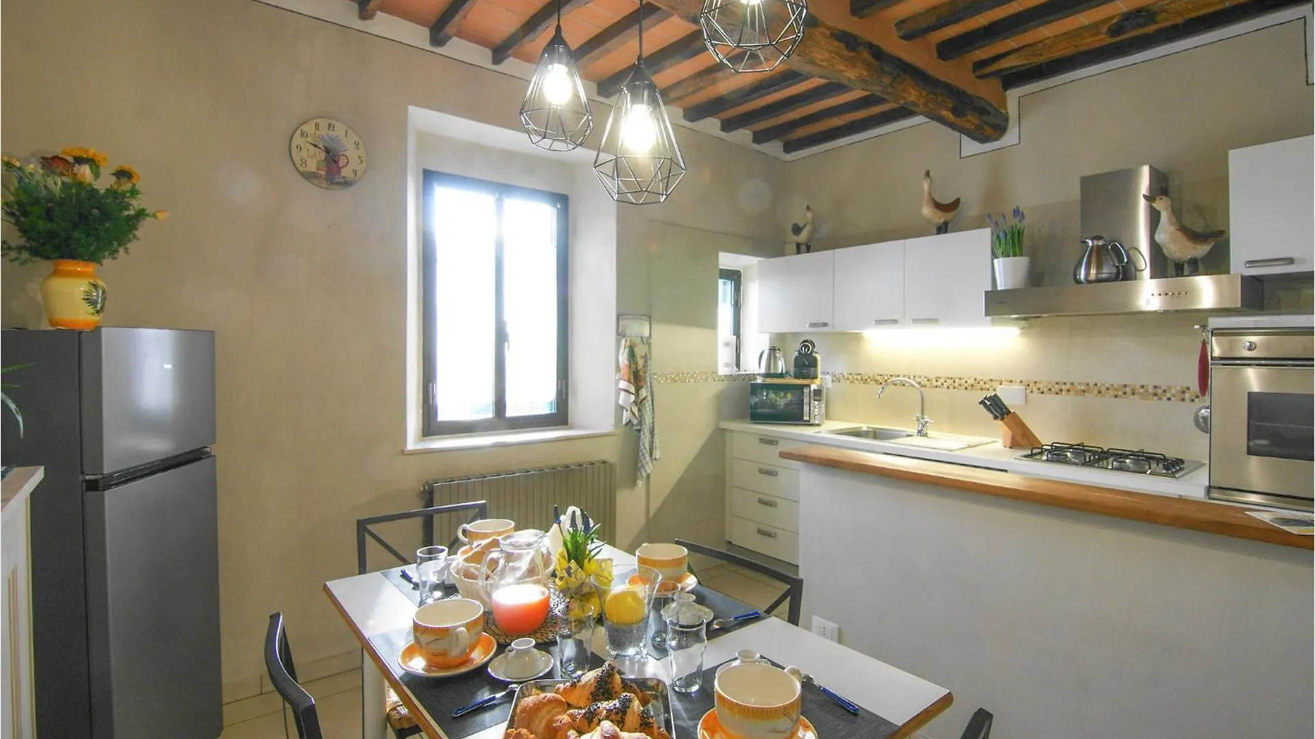 Holiday home Awesome Home In Macchino With Kitchen Marliana Italy