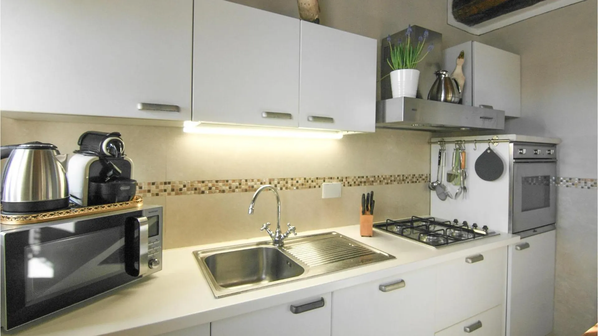 Awesome Home In Macchino With Kitchen Marliana